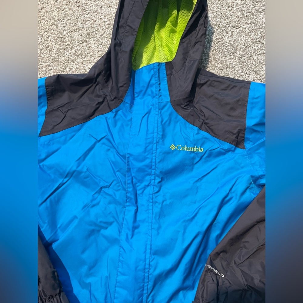 Columbia Jacket - Picture 3 of 10